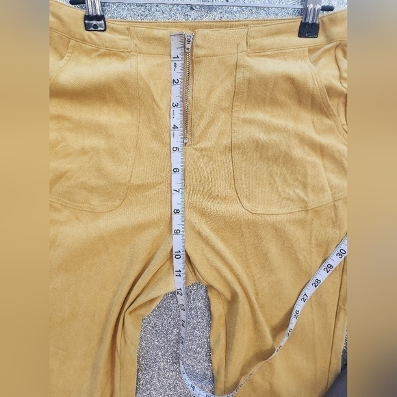 CIDER Pastel  Yellow Plaid Flares SIZE SMALL - Picture 7 of 9